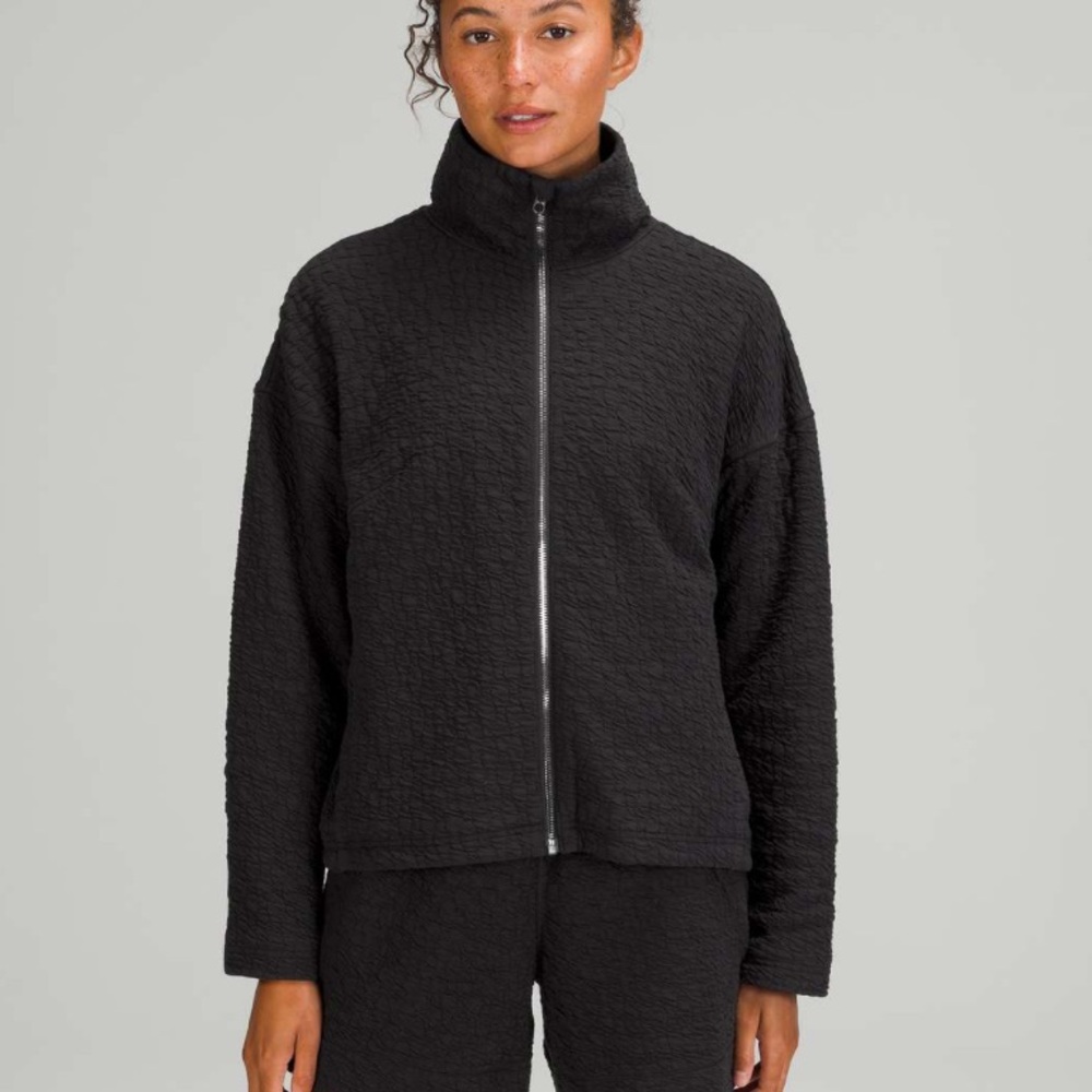 Lululemon Rippled Full Zip Jacket - Black - 8